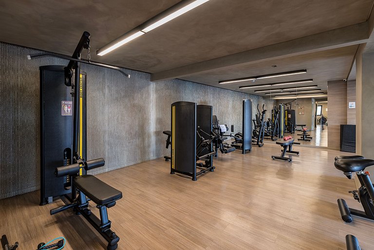 Estúdio Moderno com Piscina em Moema