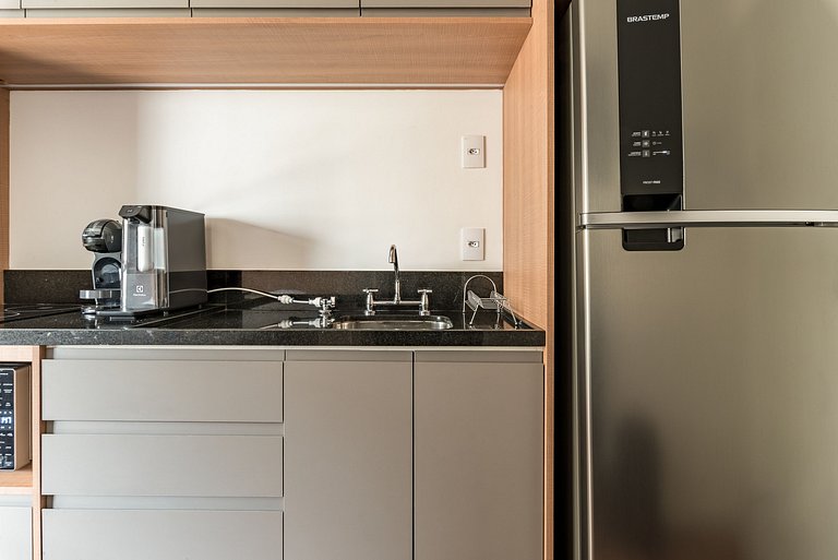 Apart cerca de la estación de metro Brooklin/Berrini.