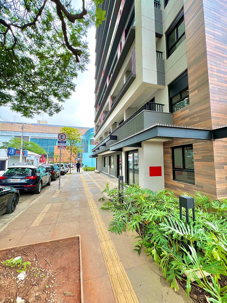 Studio Moema menos de 50m do Shopping Ibirapuera