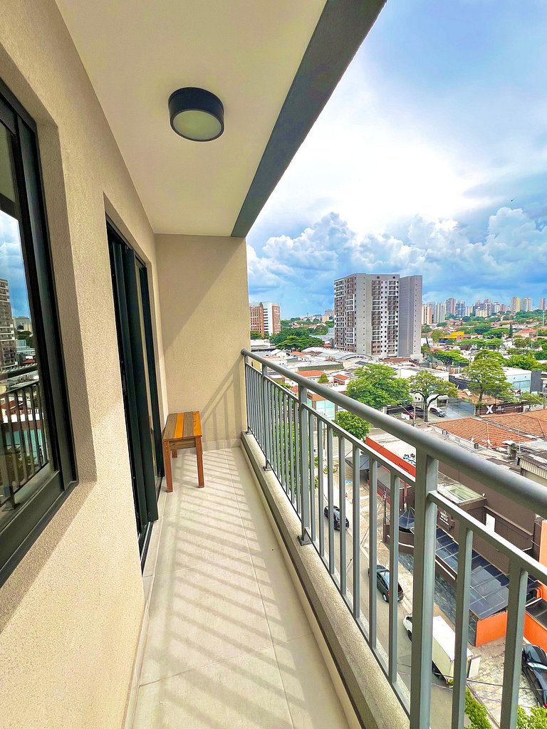 Estúdio Moderno com Piscina em Moema