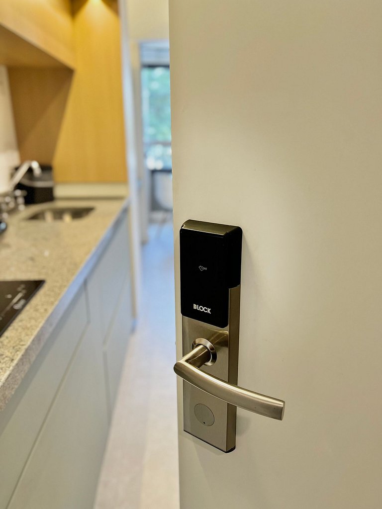 Apart cerca de la estación de metro Brooklin/Berrini.