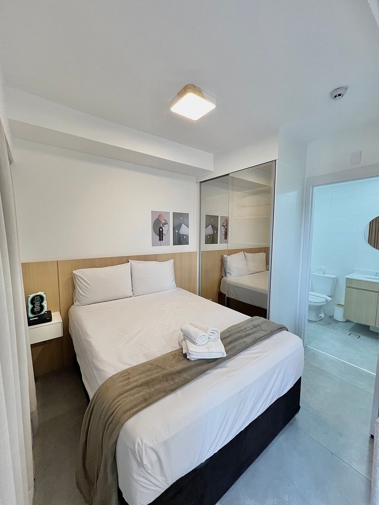 Apart cerca de la estación de metro Brooklin/Berrini.