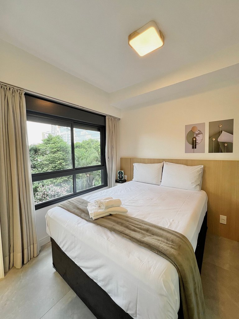 Apart cerca de la estación de metro Brooklin/Berrini.