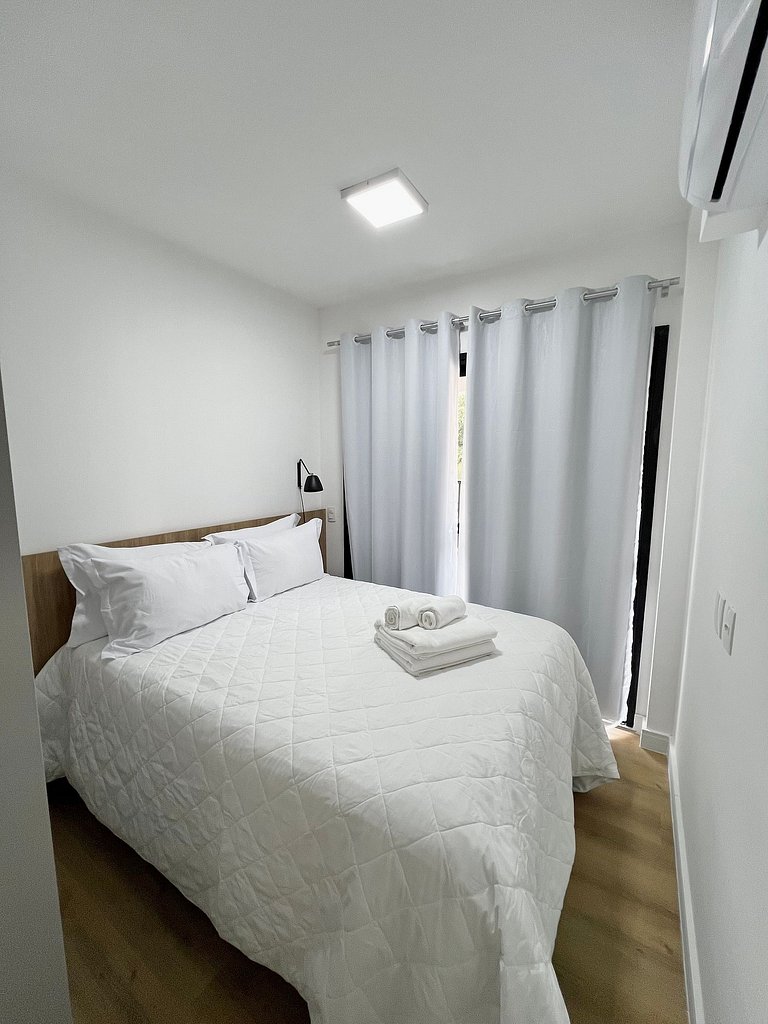 Apto 2 Dorms Moema a 50m do Shop Ibirapuera