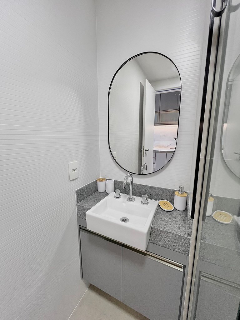 Studio for 4, 50 m from the mall by InnVista