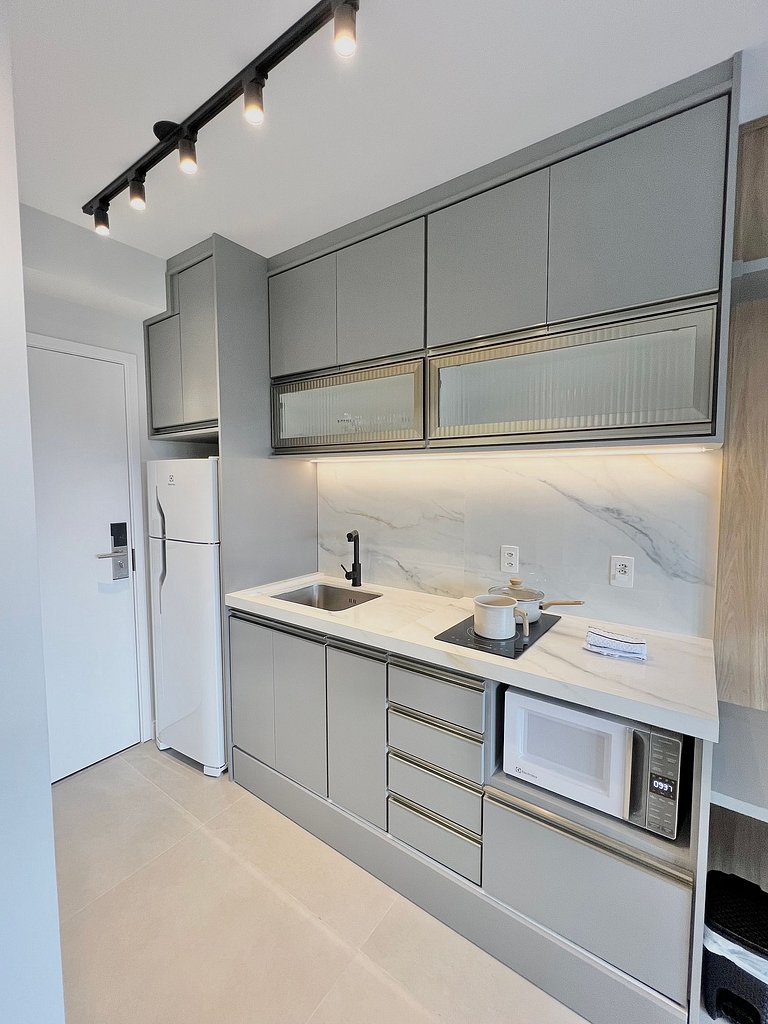 Studio for 4, 50 m from the mall by InnVista