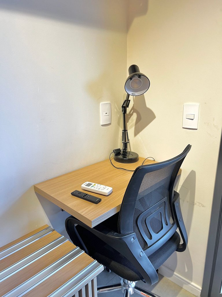 Apart cerca de la estación de metro Brooklin/Berrini.