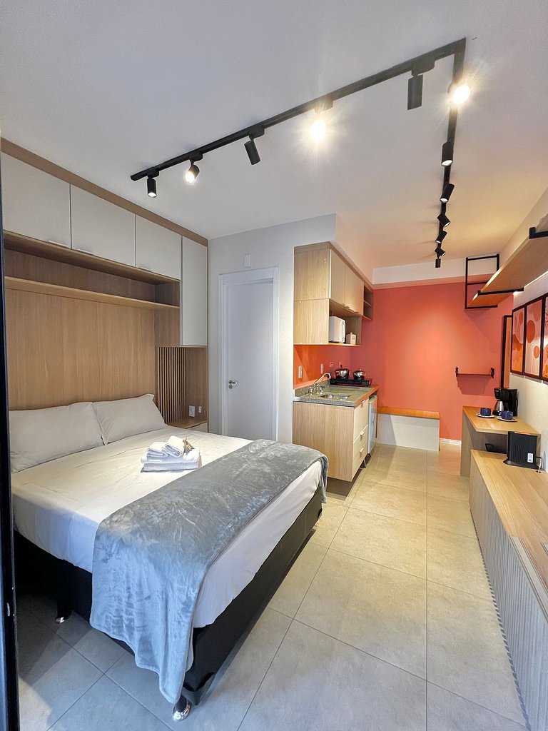 Apart cerca de la estación de metro Brooklin/Berrini.