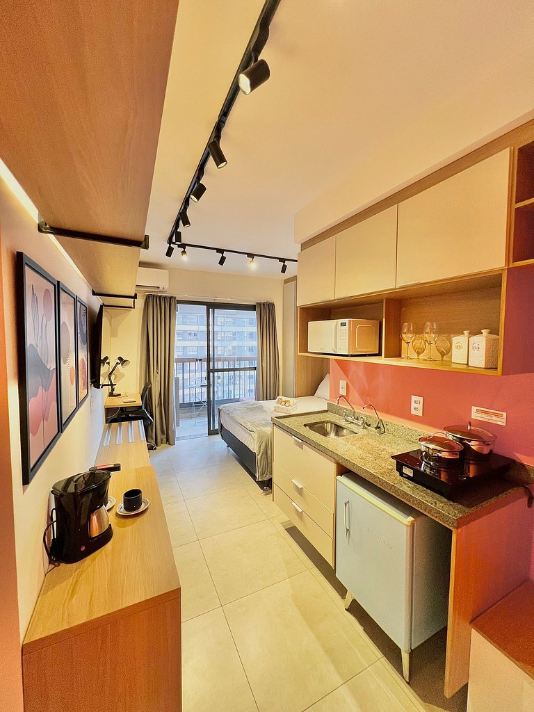 Apart cerca de la estación de metro Brooklin/Berrini.