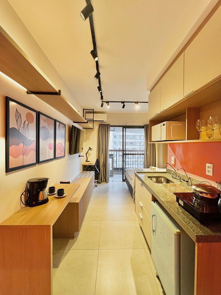 Apart cerca de la estación de metro Brooklin/Berrini.