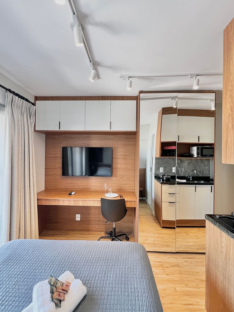 Studio de Luxo em Moema - Conforto e Sofisticação com Vaga