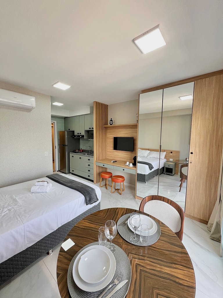 Studio Moema menos de 100m do Shopping Ibirapuera