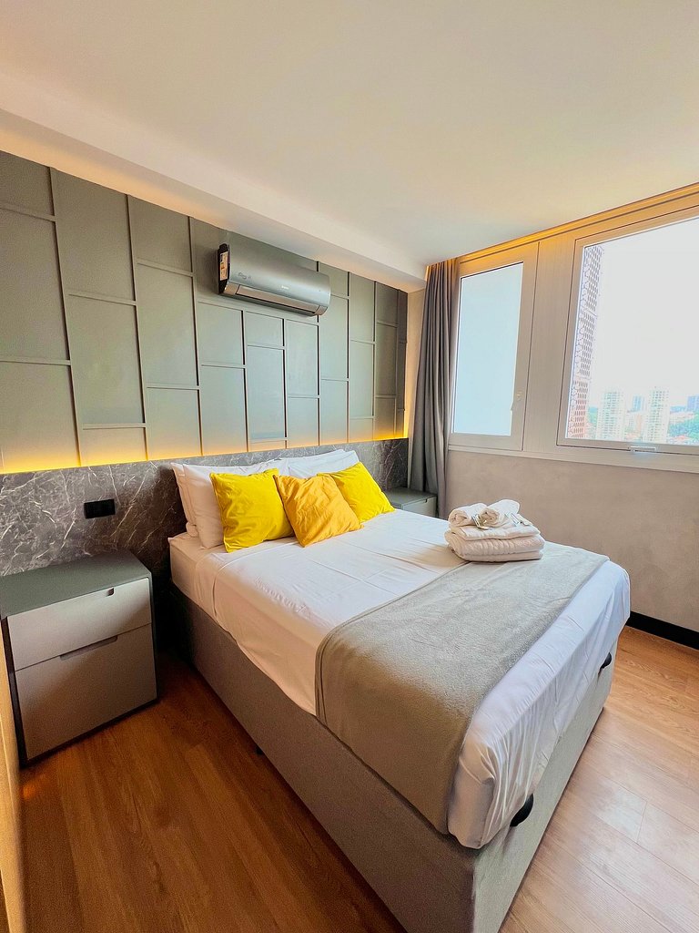 Apartamento moderno ao lado do Shopping Morumbi com Vaga