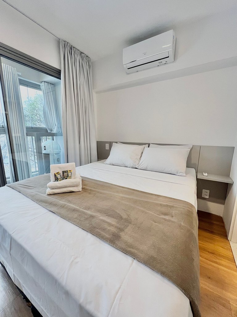 Estudio con coworking y piscina, Moema by InnVista
