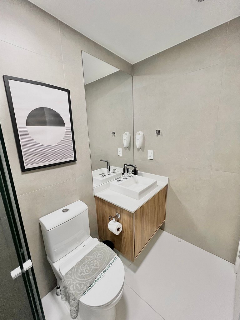 Apartamento Moderno e Estiloso - ao lado do Metrô