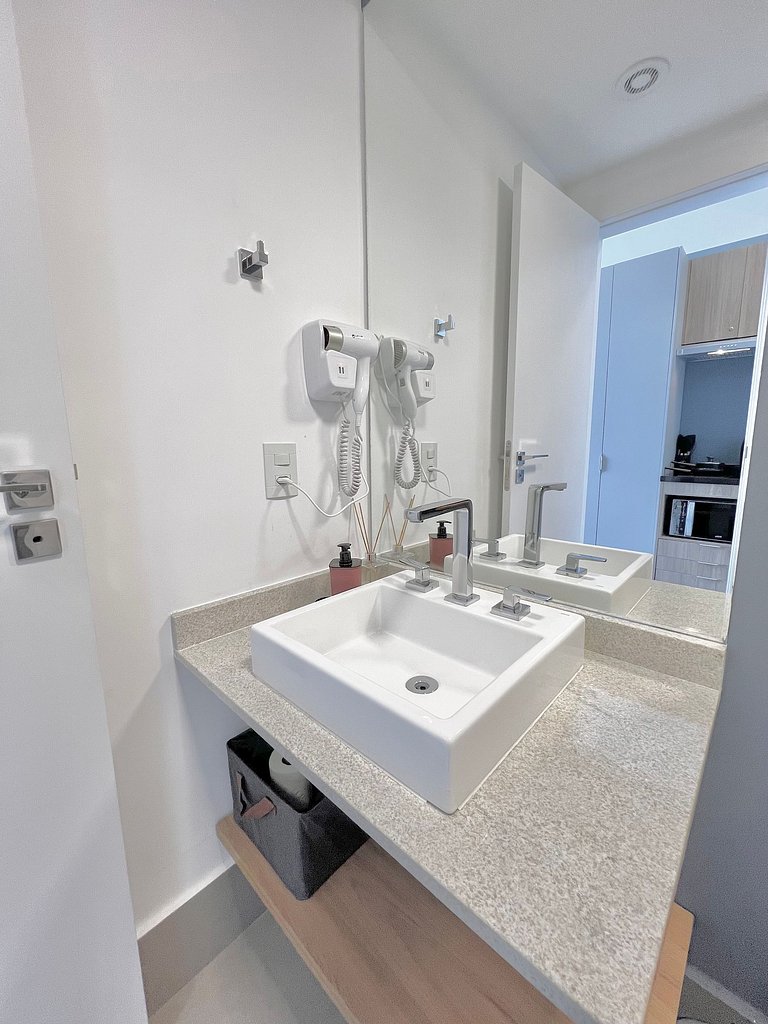 Apartamento Moderno e Estiloso - ao lado do Metrô