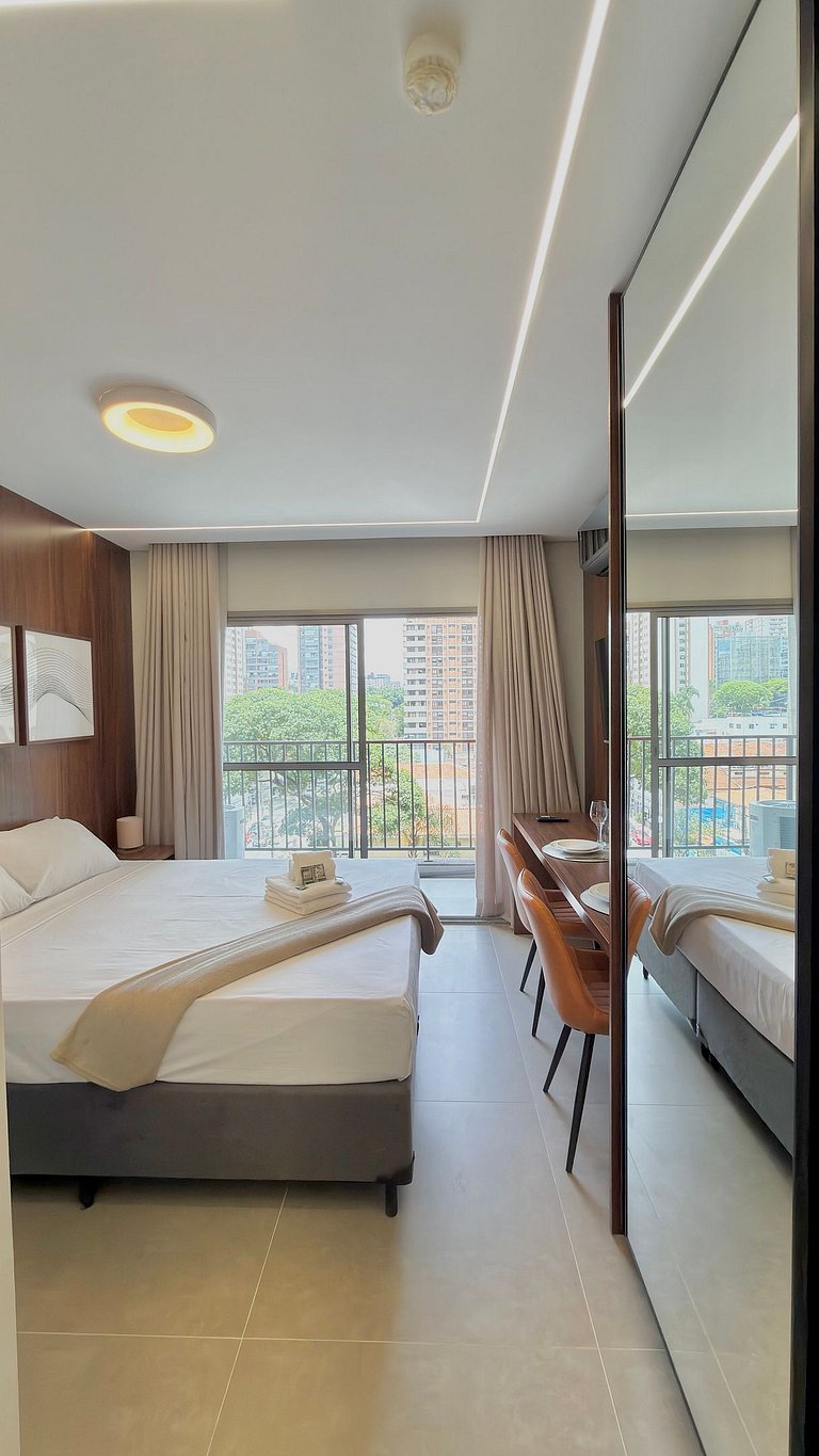 Brooklin | La Vida Próx Consulado EUA