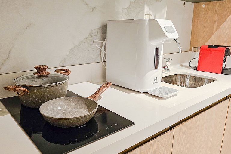 Studio Moema menos de 50m do Shopping Ibirapuera