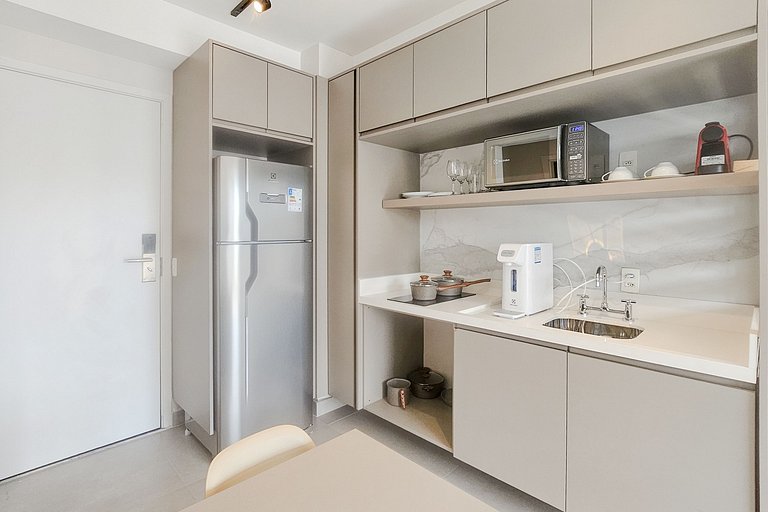 Studio Moema menos de 50m do Shopping Ibirapuera