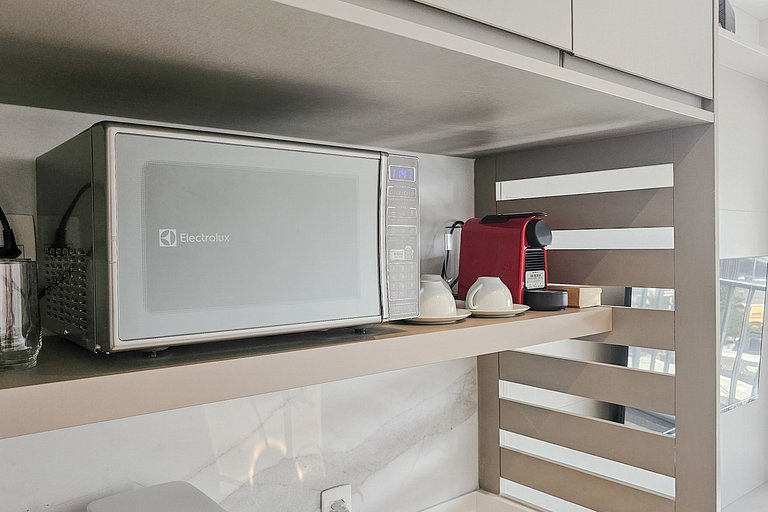 Moema: studio for 4, walk to mall by InnVista