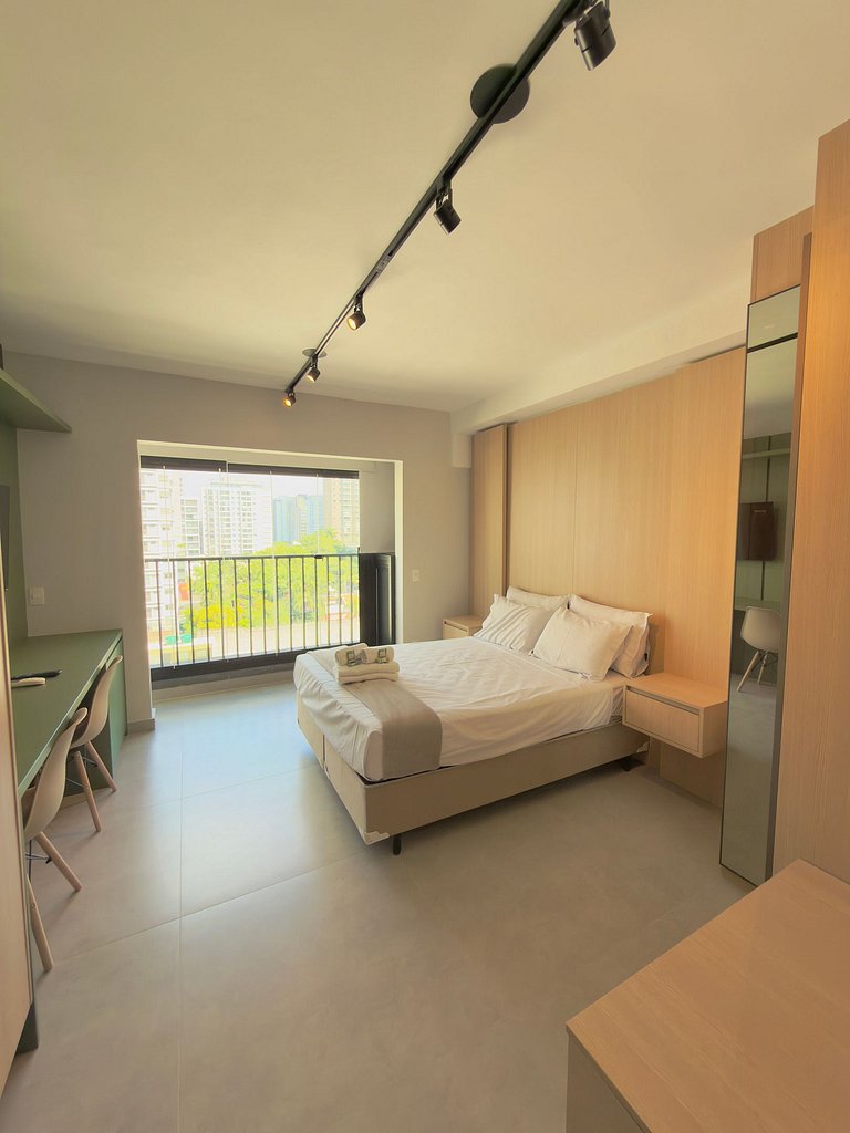 Studio Moema menos de 50m do Shopping Ibirapuera