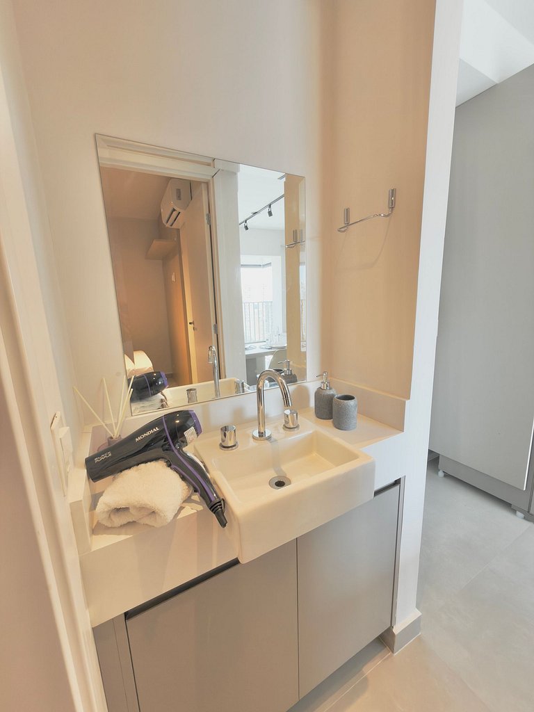 Studio Moema menos de 50m do Shopping Ibirapuera